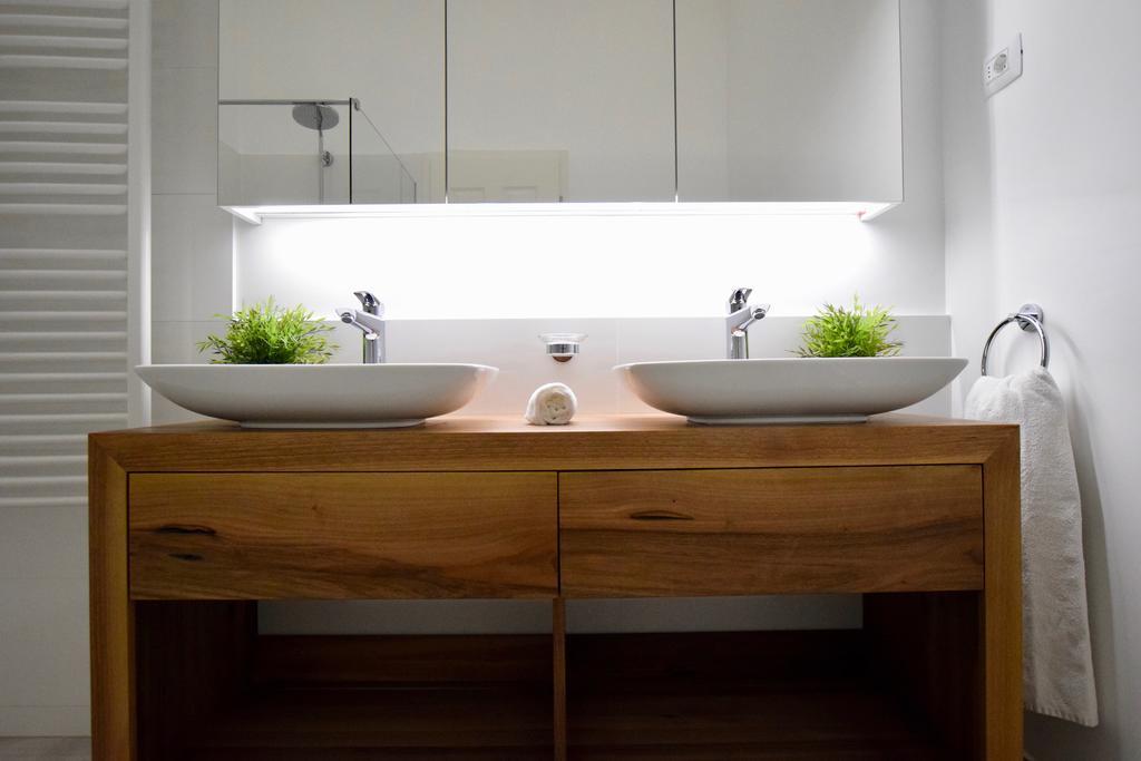 Luxury Apartment By Hi5 - Bazilika Suite Budapest Exterior foto