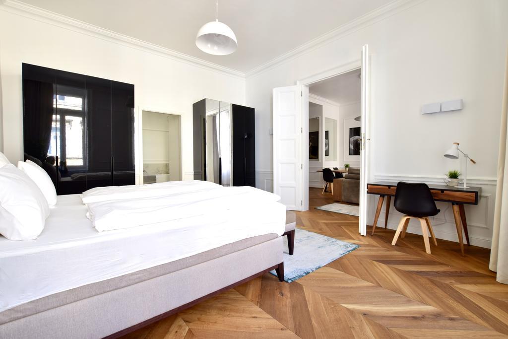 Luxury Apartment By Hi5 - Bazilika Suite Budapest Exterior foto